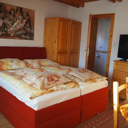 Privat Alenka *